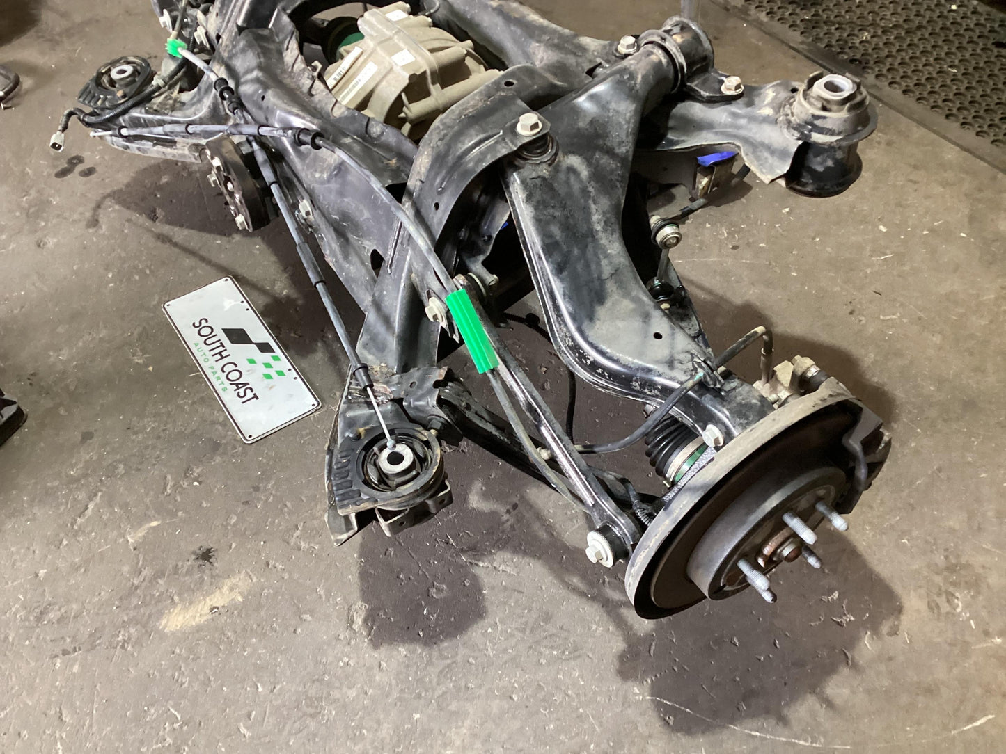 Holden Commodore VE 6G1EK5E79BL526529 Rear Cradle Complete