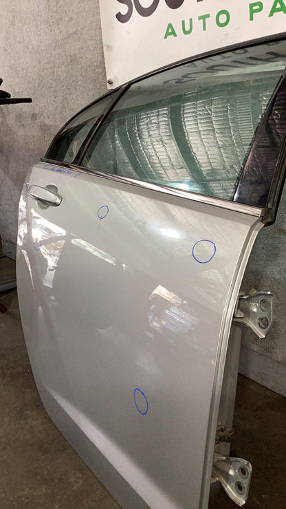 2010, Holden, Calais, VE, Right Rear Door