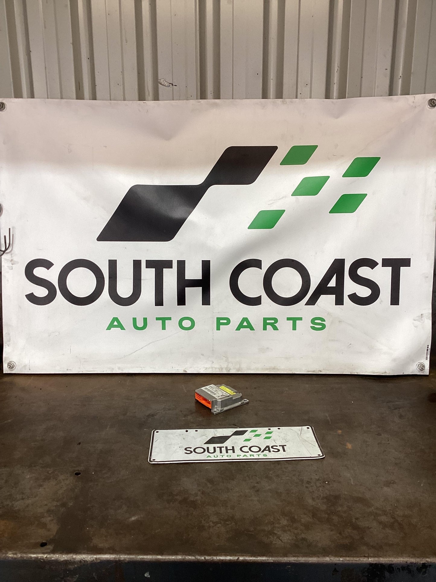 Holden Commodore VY  Airbag Module/Sensor 92092017