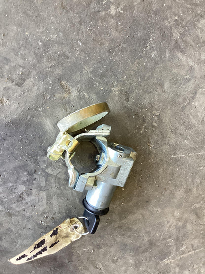 1988 - 1991 Holden Commodore VN  Ignition With Key