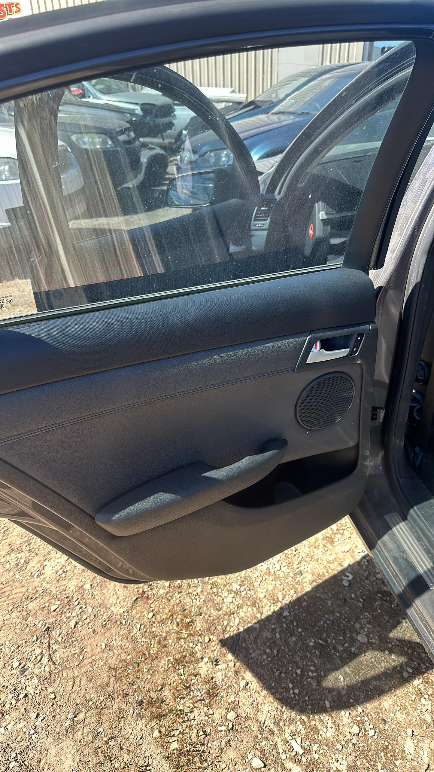 2006 - 2011 Holden Commodore Omega VE Grey