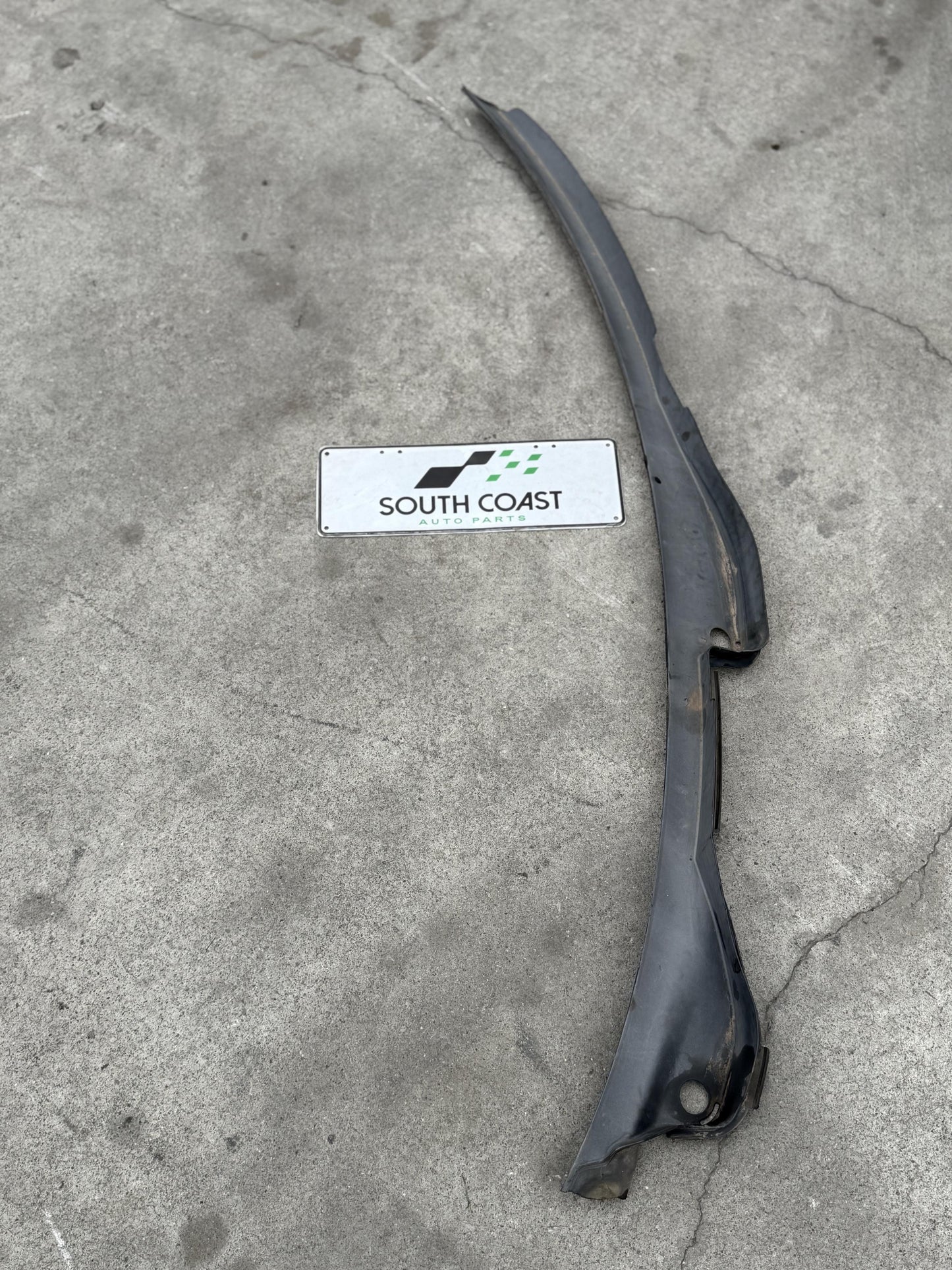 Audi A4 B8 WAUZZ8K9AA071441 Wiper Scuttle Panel 8K2819403