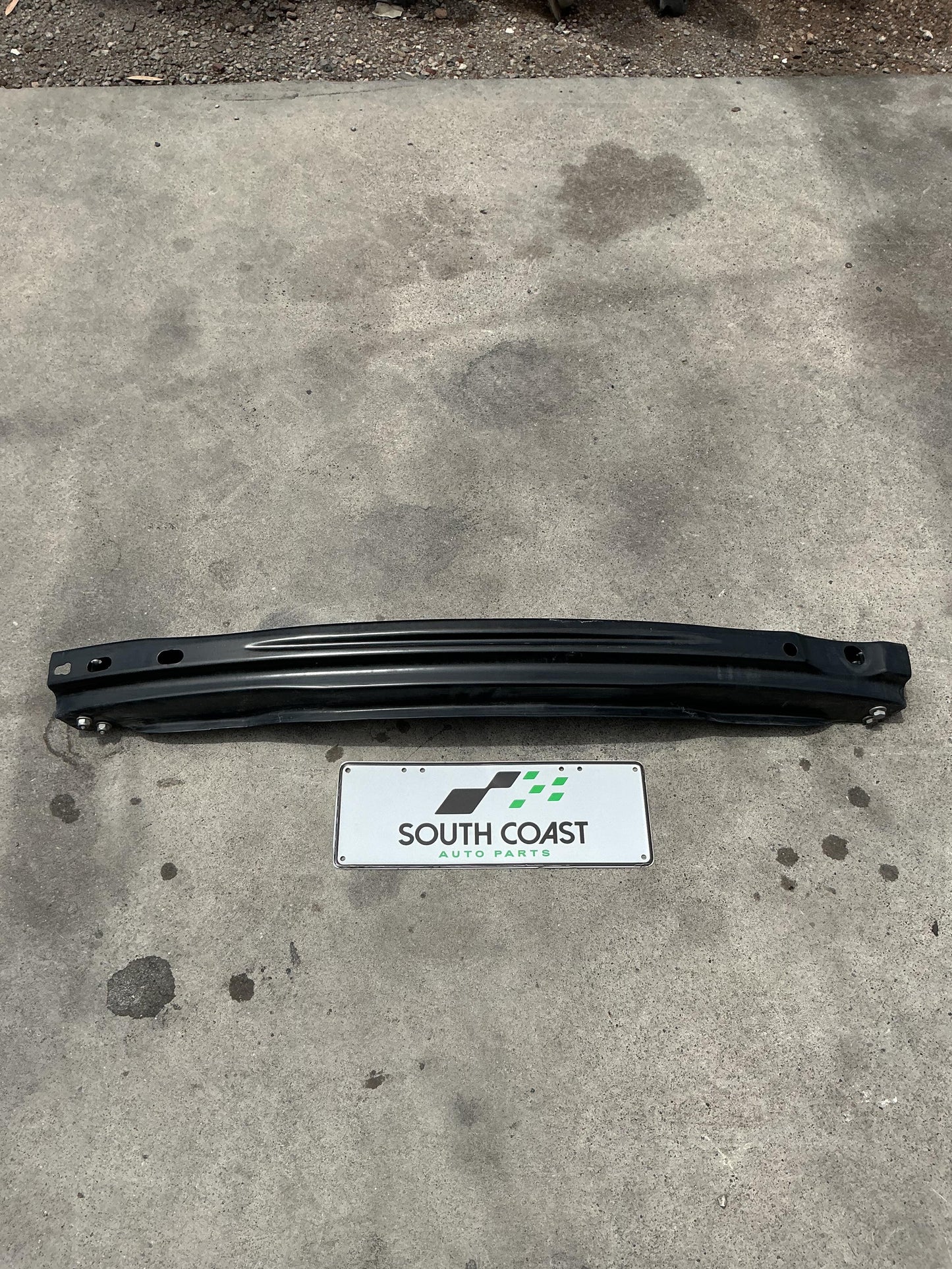 Audi A4 B8 WAUZZ8K9AA071441 Rear Bar Bracket/Reinforcement