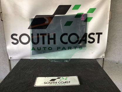 2006 - 2010 Holden Commodore VE  Right Front Door Window