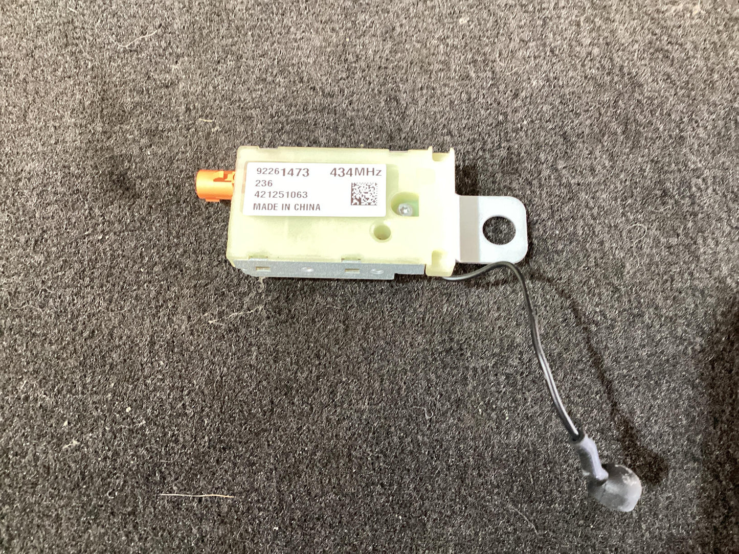 2016 - 2016 Holden Commodore Commodore  Radio Amplifier 92261473