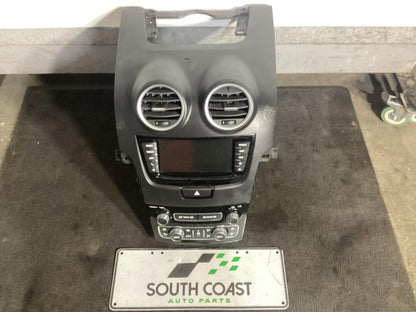 Holden Commodore   Radio Controls 92268060