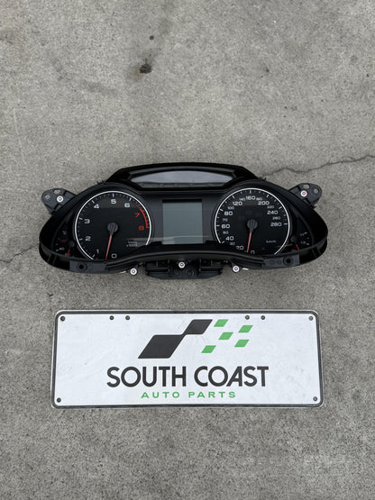Audi A4 B8 WAUZZ8K9AA071441 Instrument Cluster 8K0920900B