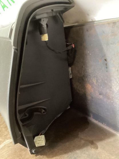 Holden Commodore VE  Glove Box 92496727