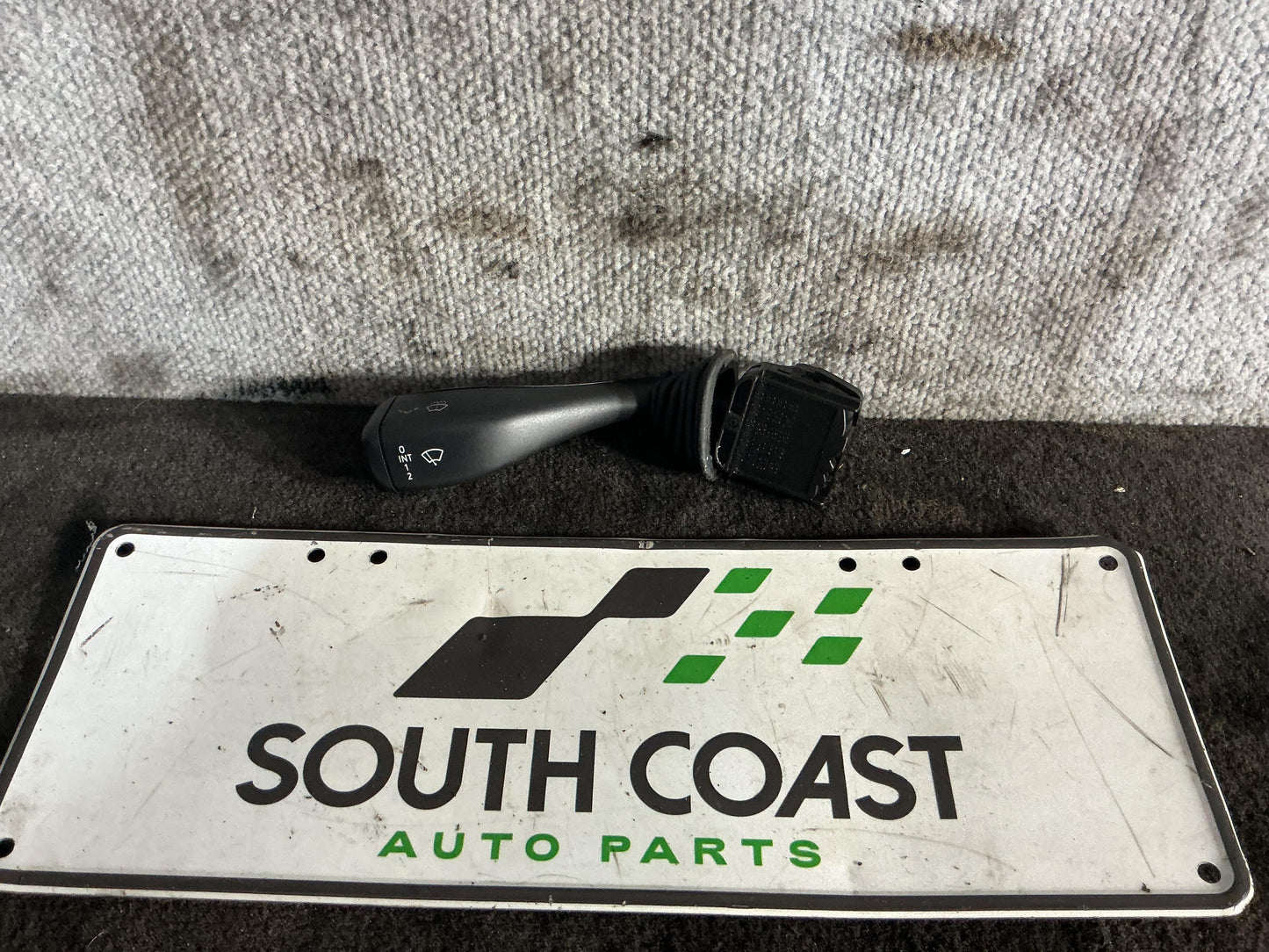 Holden Commodore VR 6H8VRK19HSL781543 Wiper Switch 92045580501592