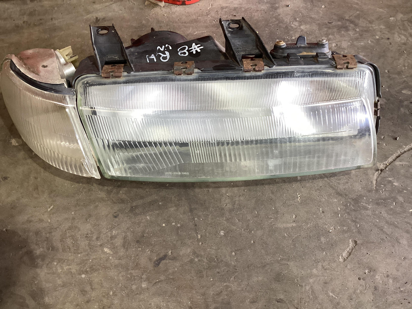 1988 - 1991 Holden Commodore VN  Right Headlight