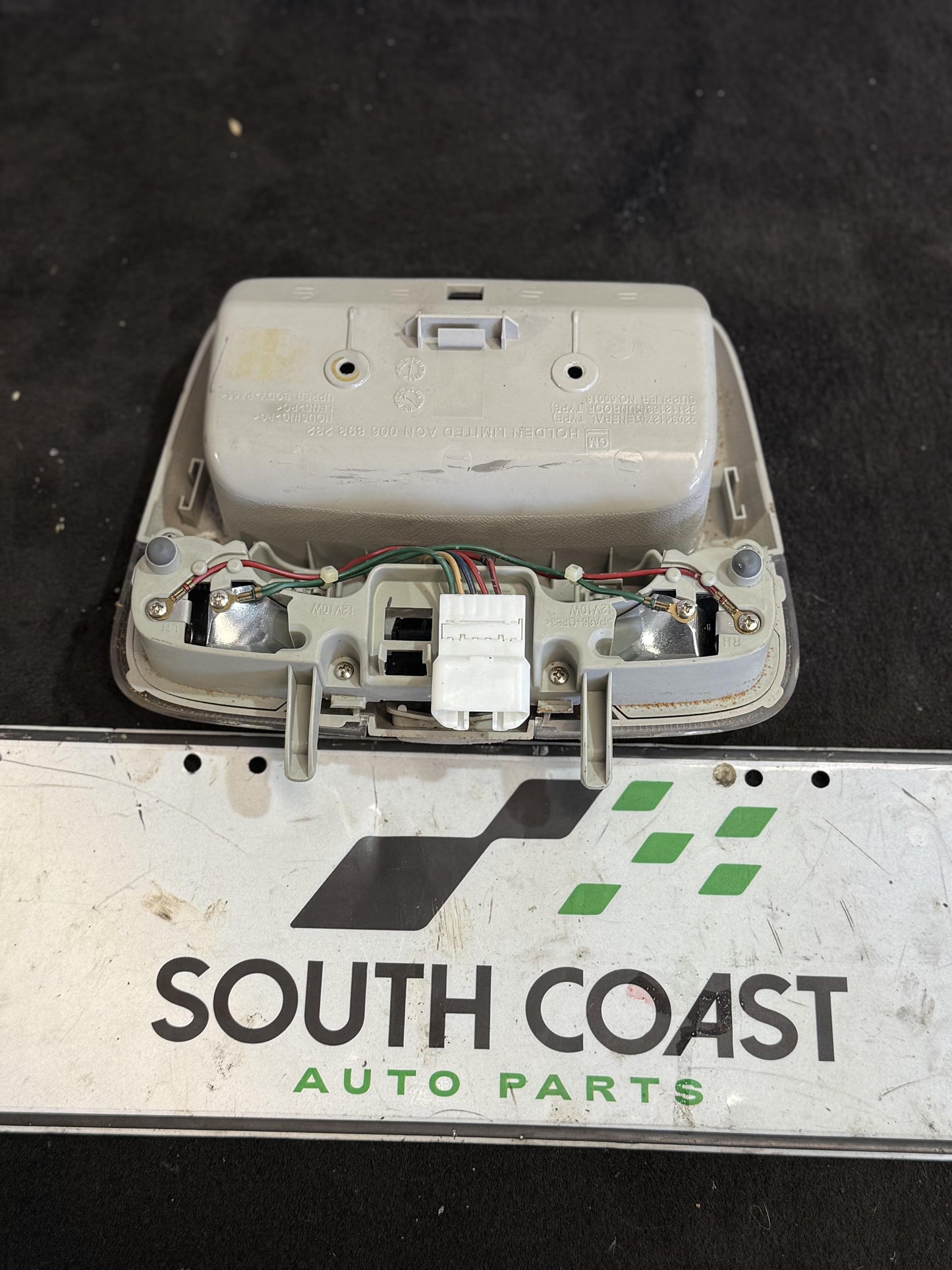 Holden Commodore VZ  Sunglass Holder 92084127