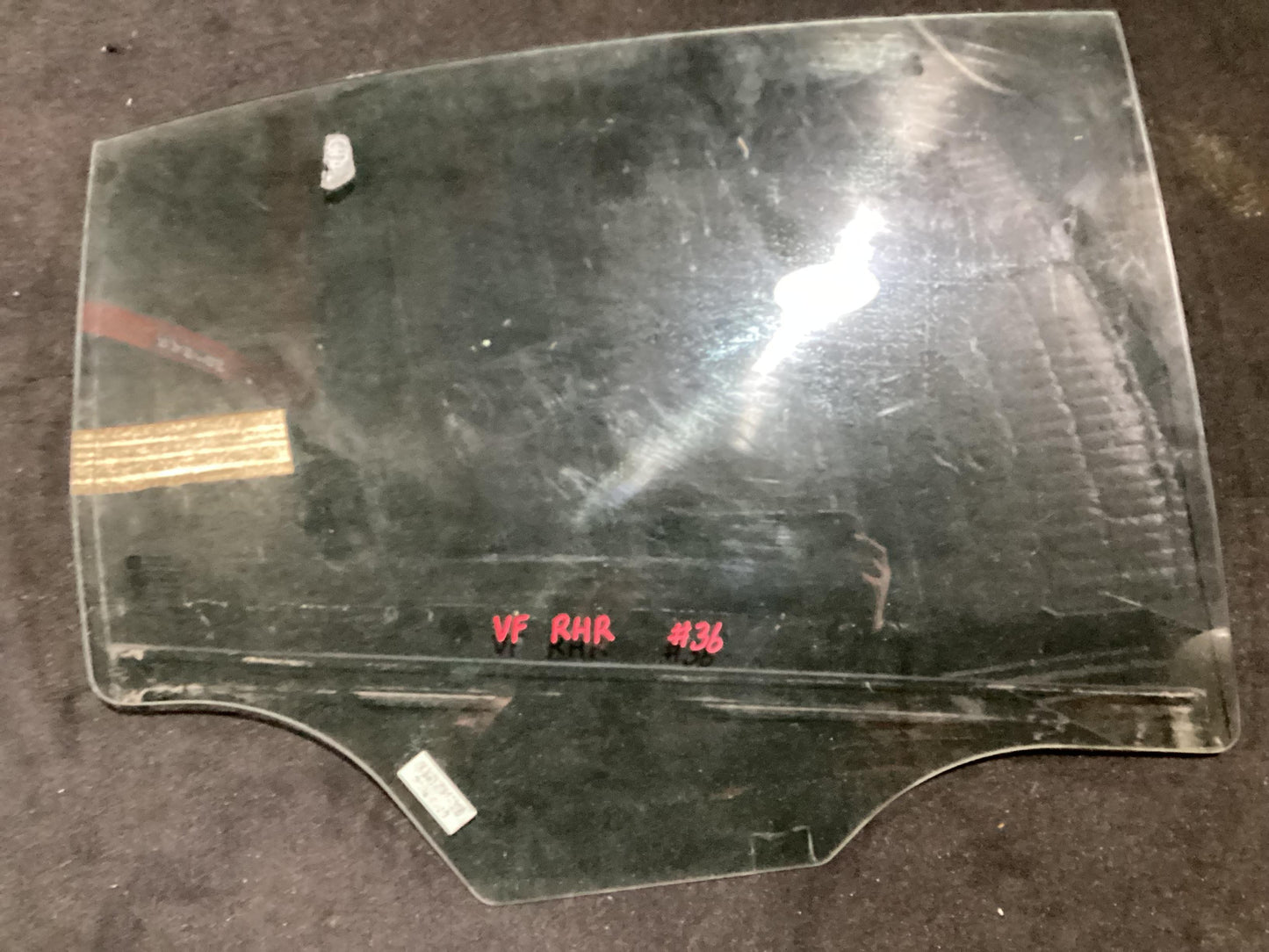 2015HoldenCalaisRight Rear Door Window92264938