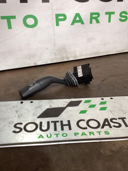 Holden Commodore VY  Wiper Switch 92089552