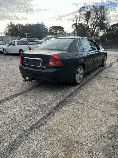 2002 - 2004 Holden Commodore Berlina VY Black