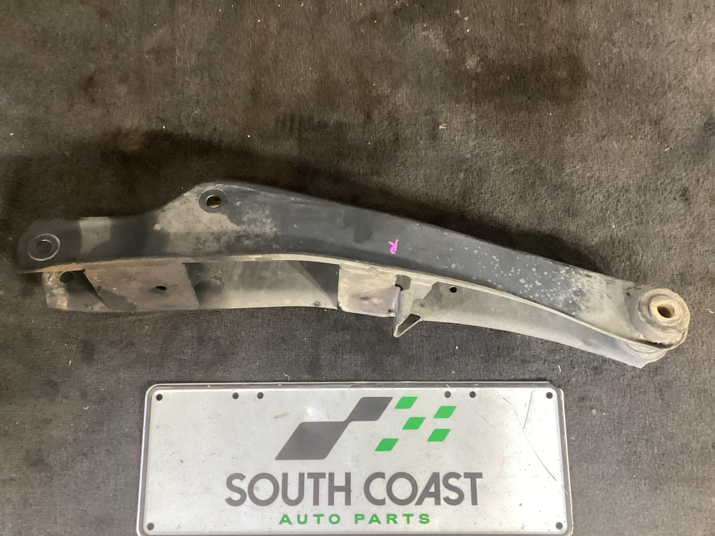 Holden Commodore   Right Rear Lower Control Arm 92159164