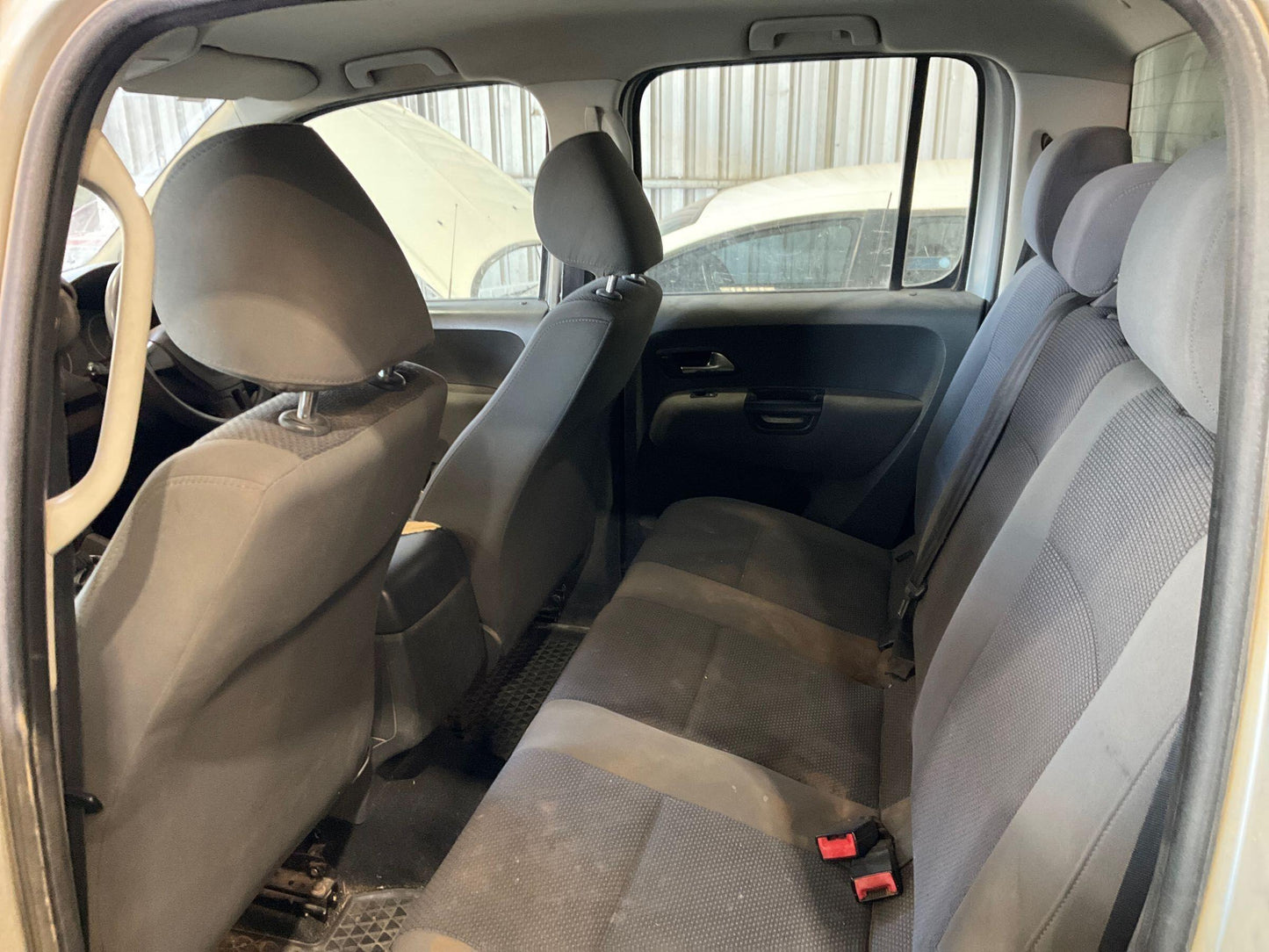 2011 Volkswagen Amarok   Silver
