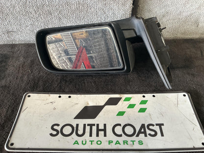 Holden Commodore VY  Right Door Mirror 92111026