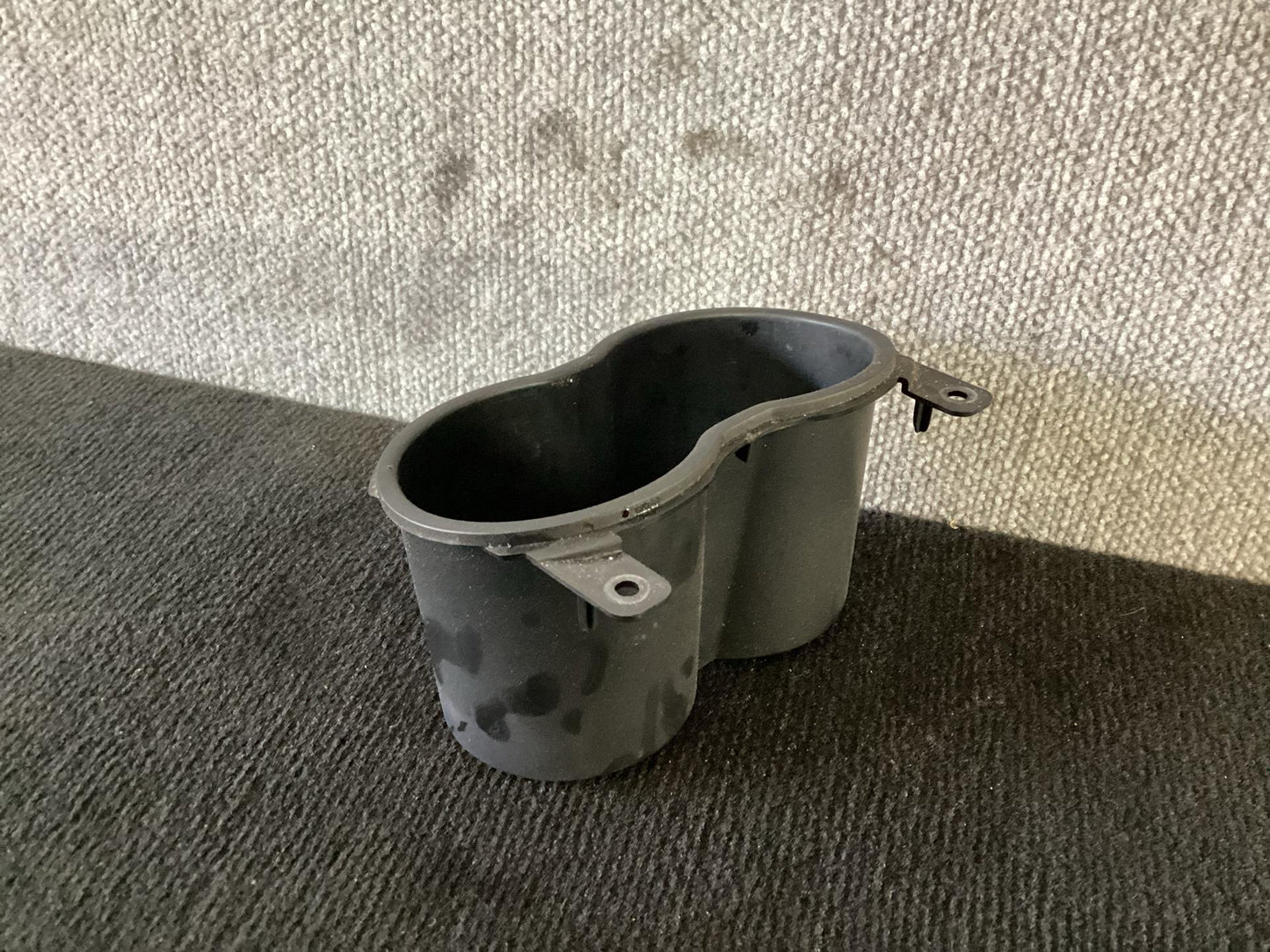 2006 - 2010 Holden Commodore VE  Cup Holder Front Console