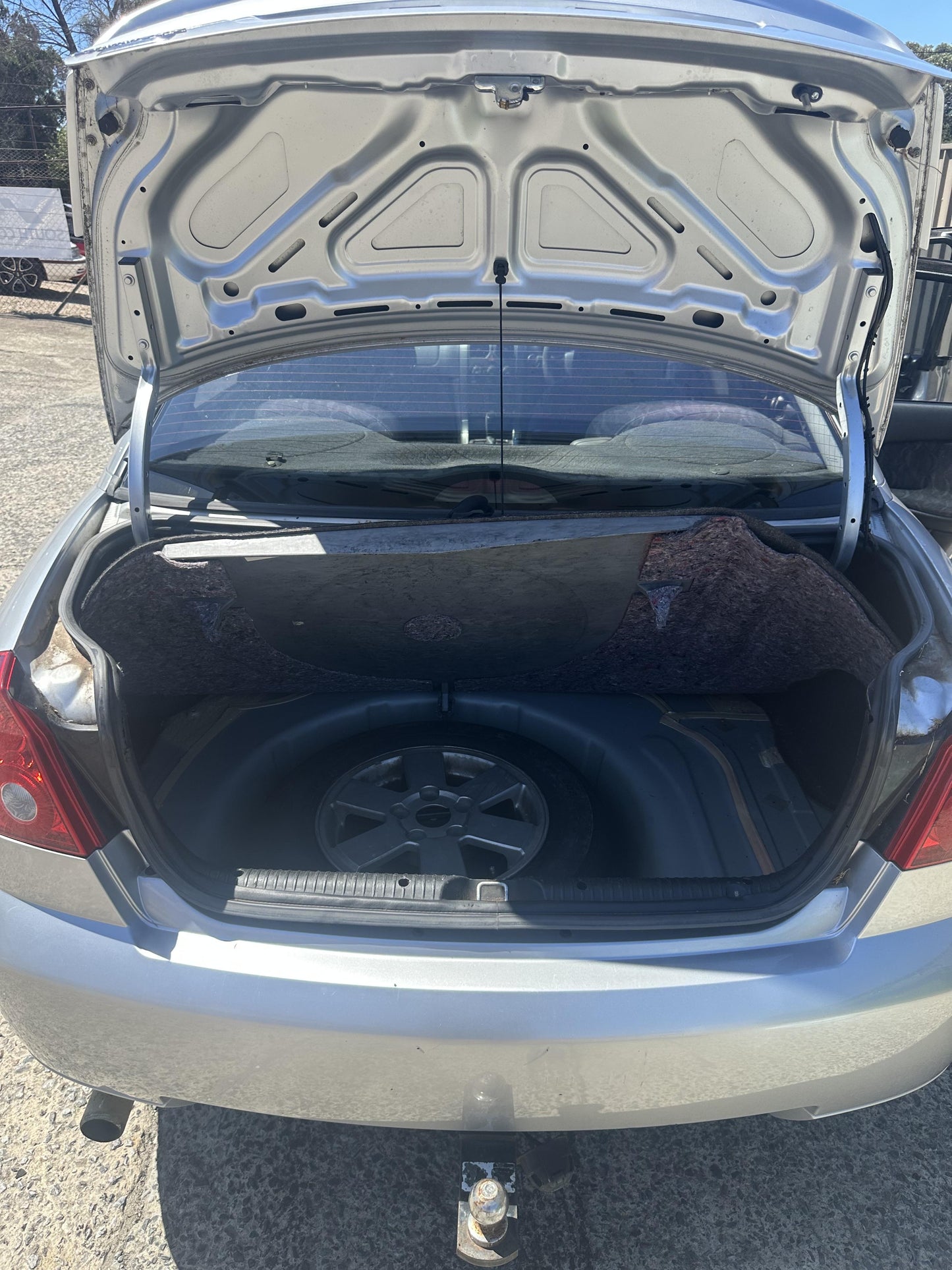 2002 - 2004 Holden Commodore  VY