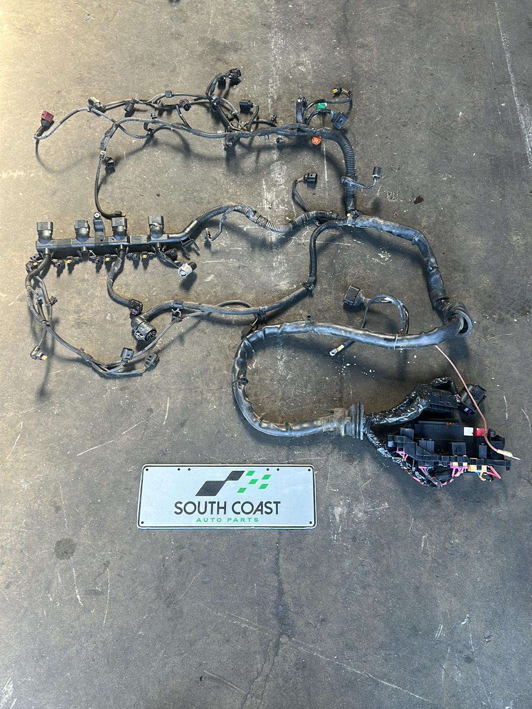 Audi A4 B8 WAUZZ8K9AA071441 Engine Wiring Harness