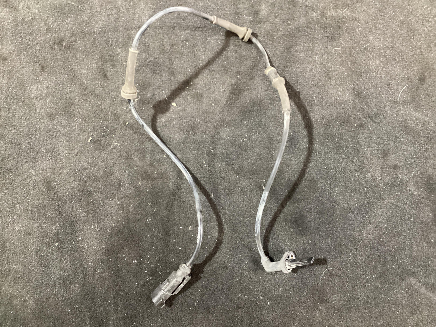 2016 - 2016 Holden Commodore Commodore  Left Front ABS Sensor