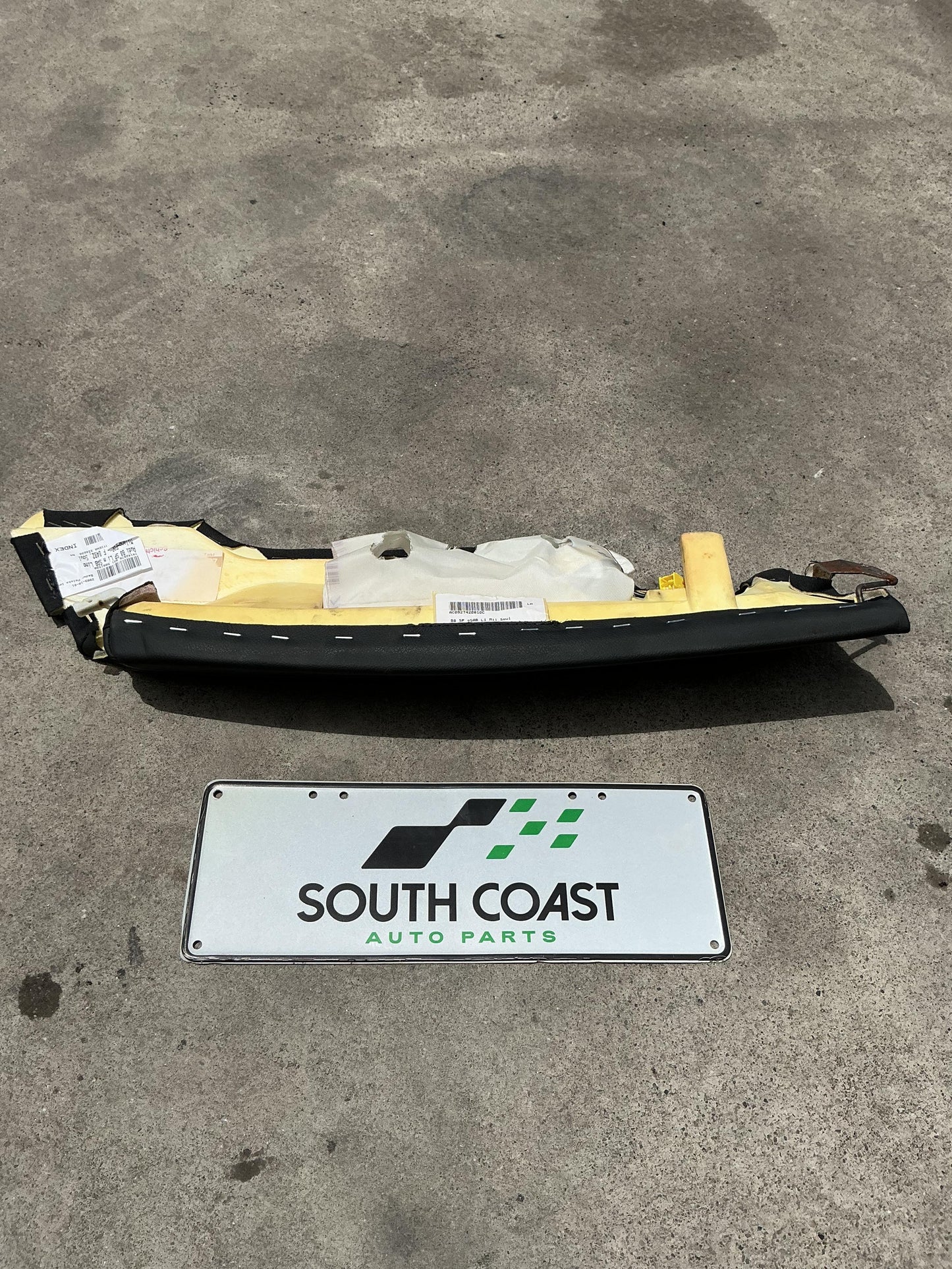 Audi A4 B8 WAUZZ8K9AA071441 Left Rear Airbag AC0927420810C