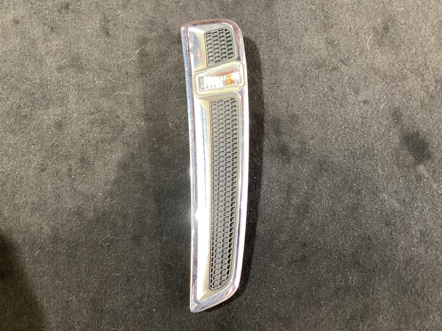 2016 - 2016 Holden Commodore Commodore  Right Indicator