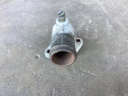 2002 - 2004 Holden Commodore VY 6G1YL54A94L196501 Thermostat Housing 92061795