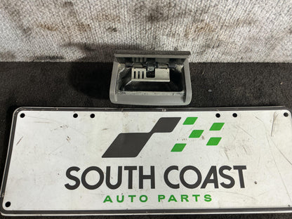 Holden Commodore VR 6H8VRK19HSL781543 Ashtray