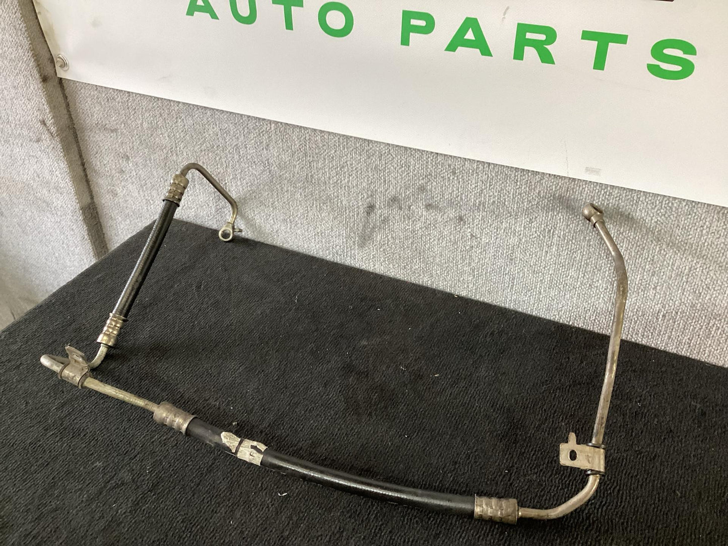 2006 - 2010 Holden Commodore VE  Power Steering Lines