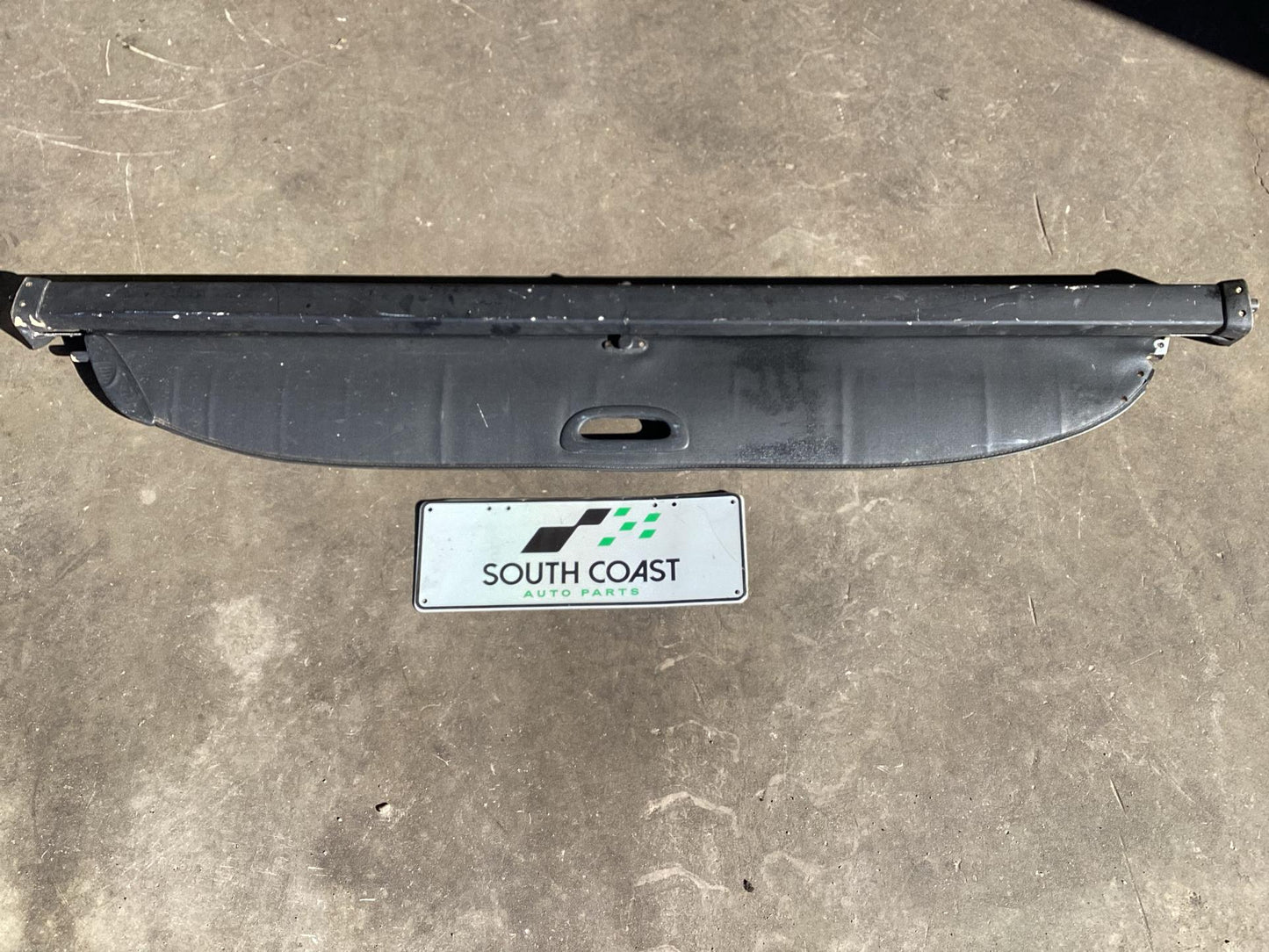 2002 - 2004 Holden Commodore VY 6G1YL54A94L196501 Cargo Blind 92047758