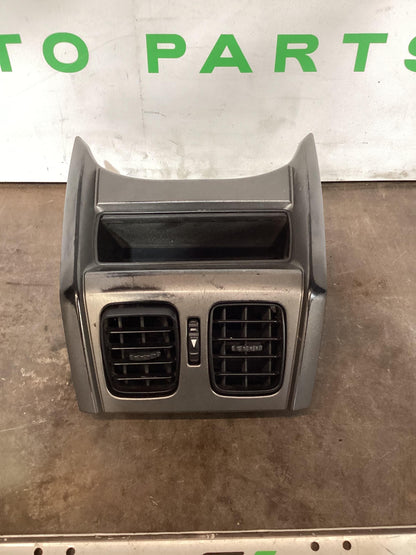 Holden Commodore VY  Rear Vent 116254