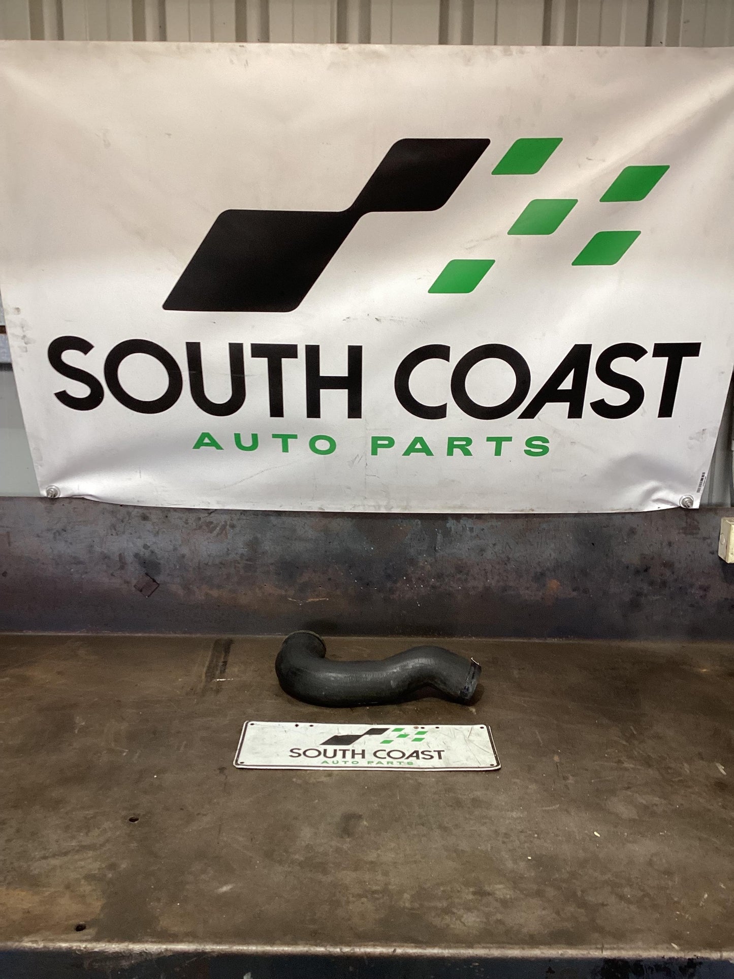 Volkswagen Amarok   Intercooler Pipe