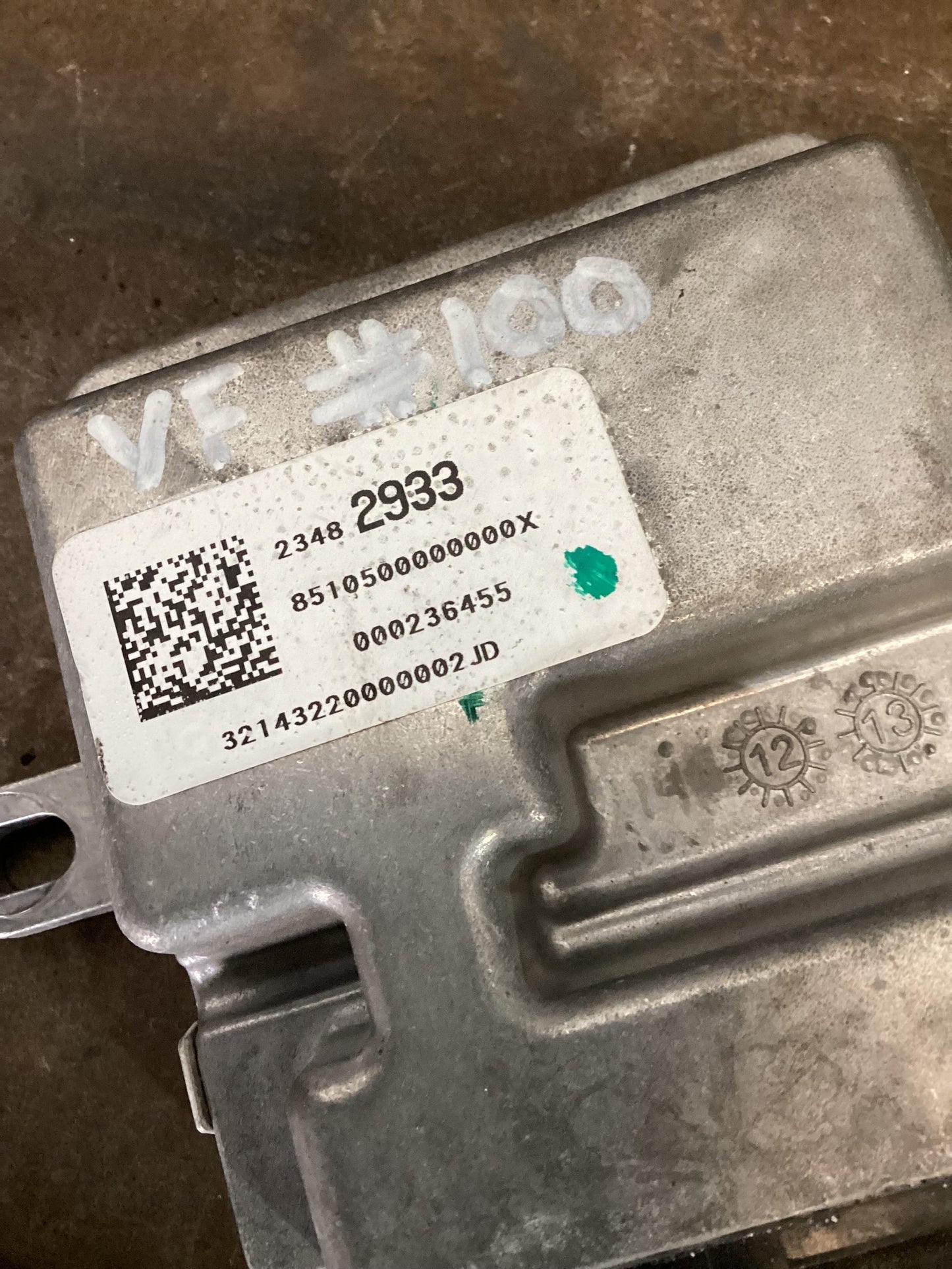 Holden Commodore VF  Fuel Pump Control Module 23482933