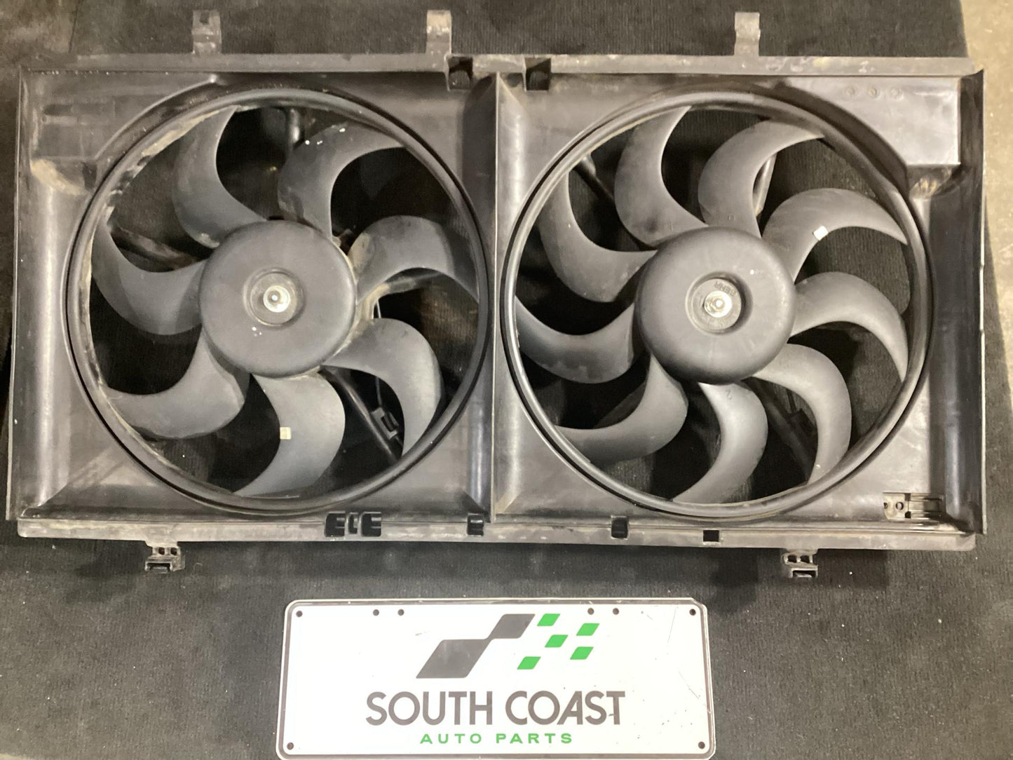 Holden Commodore   Radiator Fan