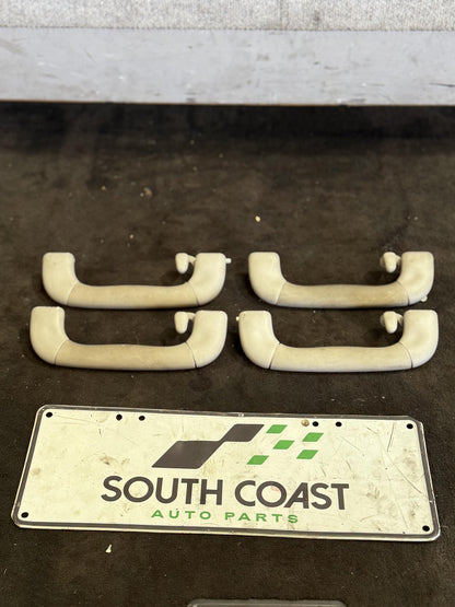 Holden Commodore VZ  Grab Handle Set  90459155
