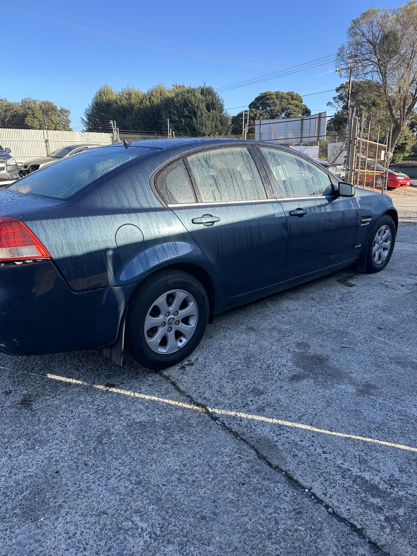 2010 Holden Commodore Omega