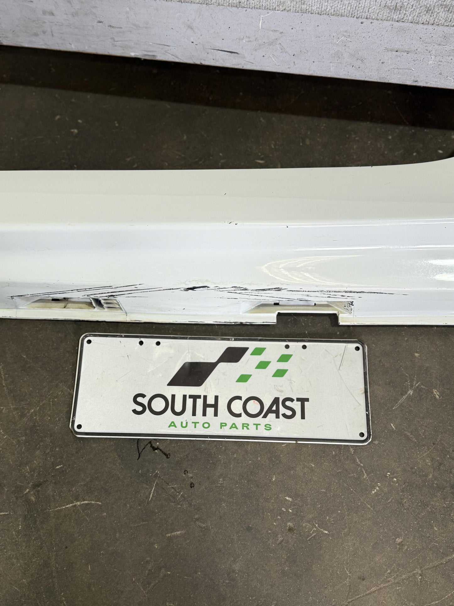 Holden Commodore   Left Side Skirt