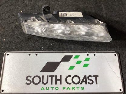 Holden Commodore VF  Right Daytime Driver Light 92278833