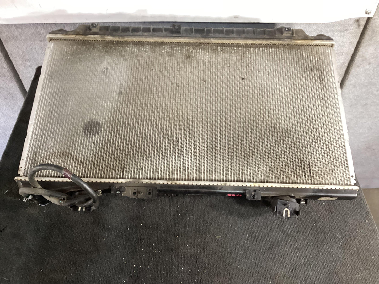 Holden Commodore VF  Radiator