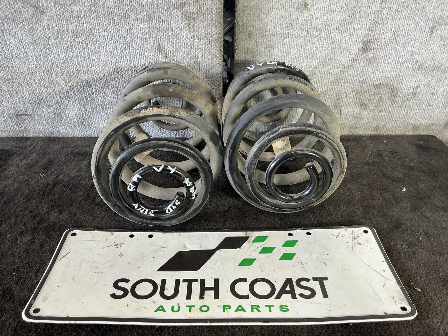 Holden Commodore VY  Complete Rear Suspension 92048208