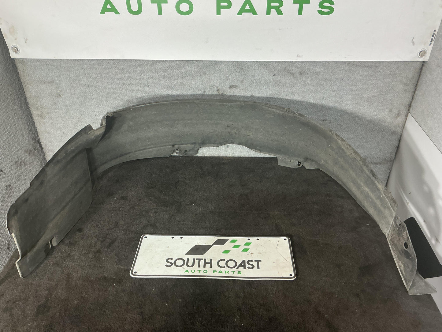2003 Holden Commodore VY  Left Front Guard Liner 92083926