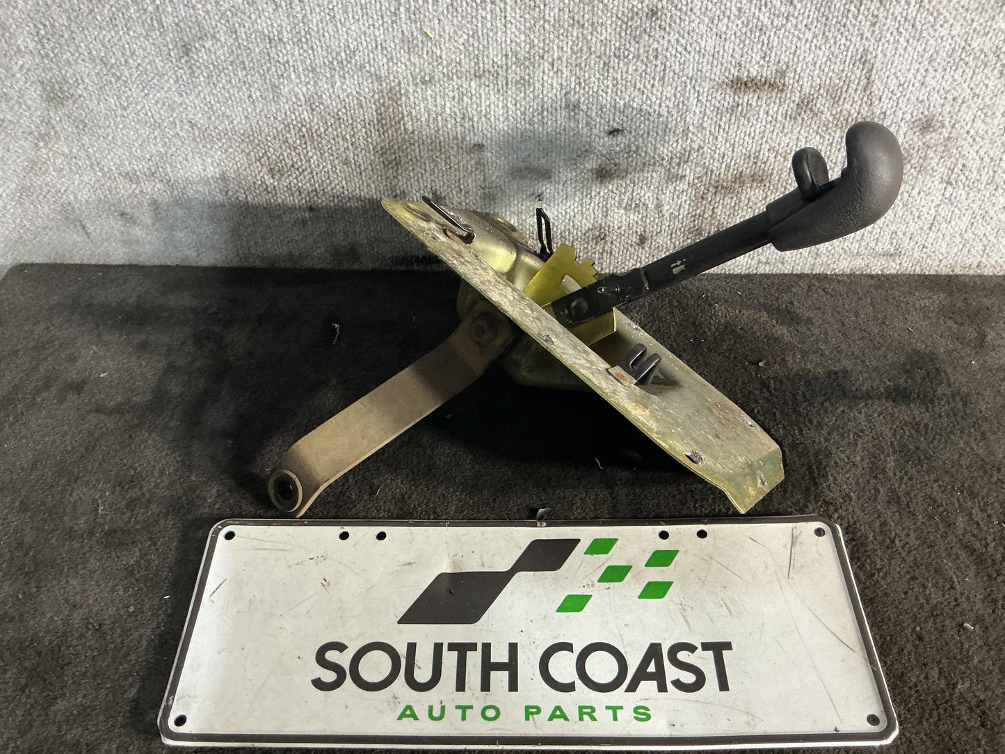 Holden Commodore VR 6H8VRK19HSL781543 Automatic Shifter Assembly