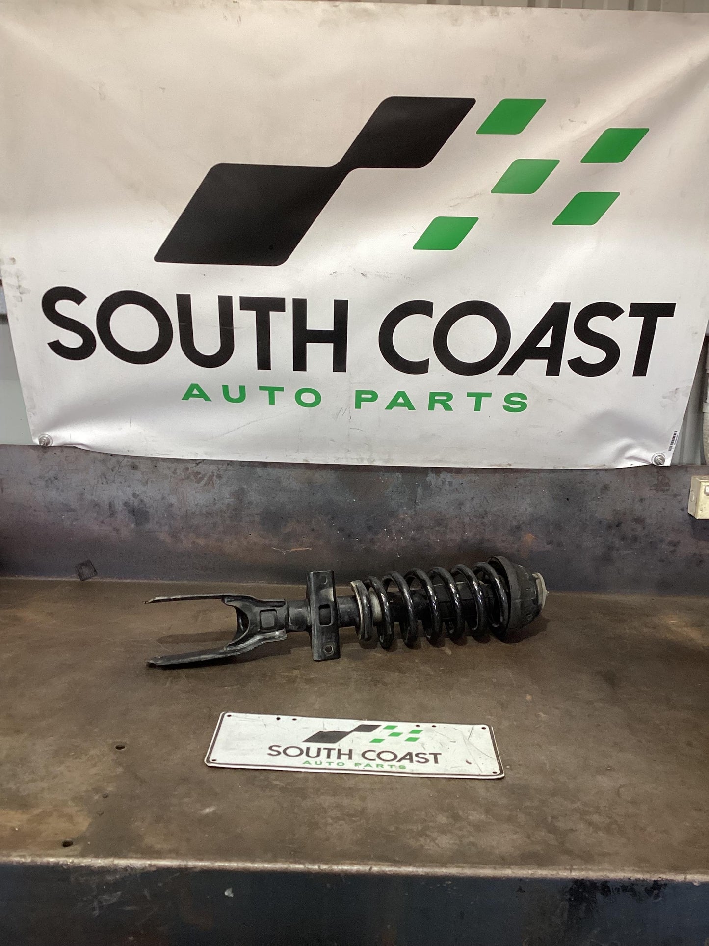 Volkswagen Amarok   Left Front Suspension 2HO413031N