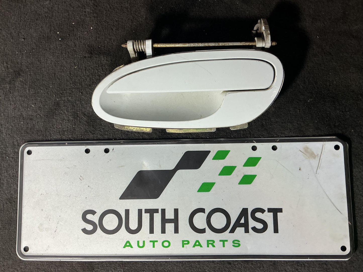 Holden Commodore VY  Left Rear Exterior Door Handle