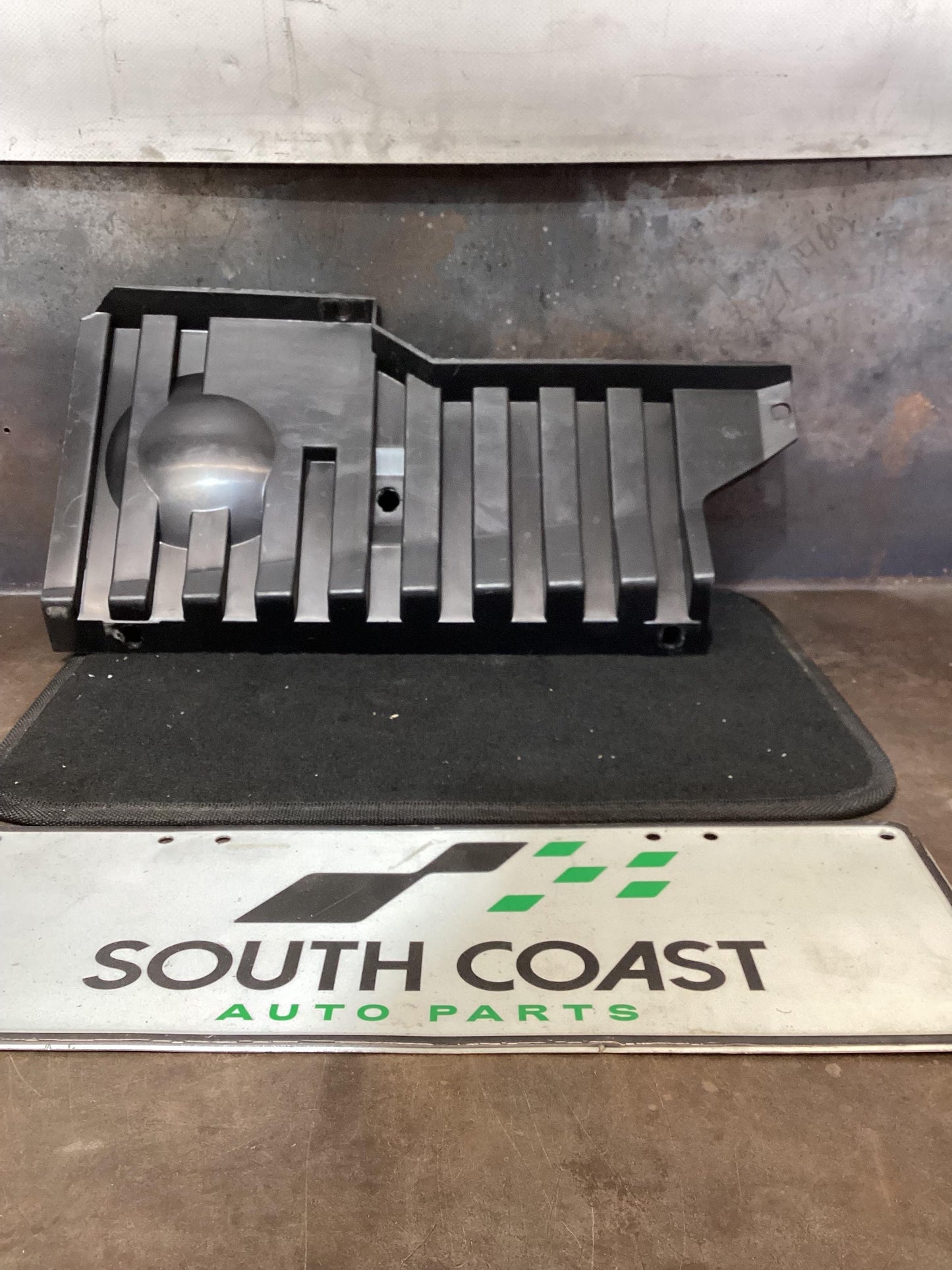 Holden Commodore VR  Lower Dash Panel Trim  92030997