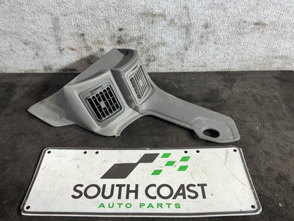 Holden Commodore VR 6H8VRK19HSL781543 A/C Vent Right 92042764