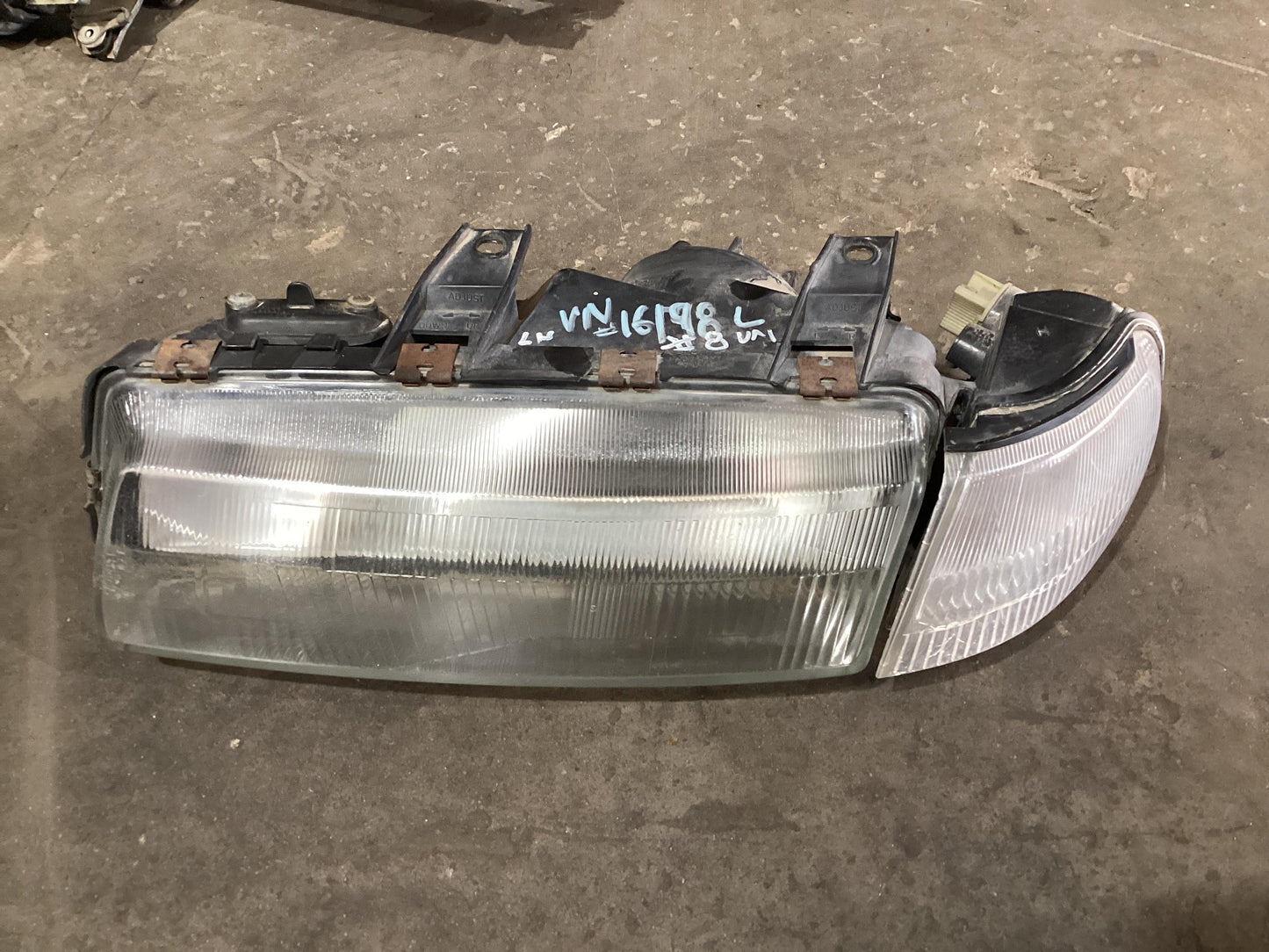 1988 - 1991 Holden Commodore VN  Left Headlight