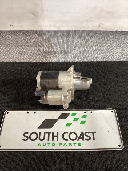 Holden Commodore VF  Starter Motor 92223942