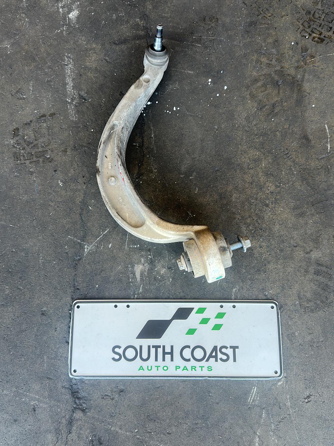 Audi A4 B8 WAUZZ8K9AA071441 Left Front Lower Control Arm